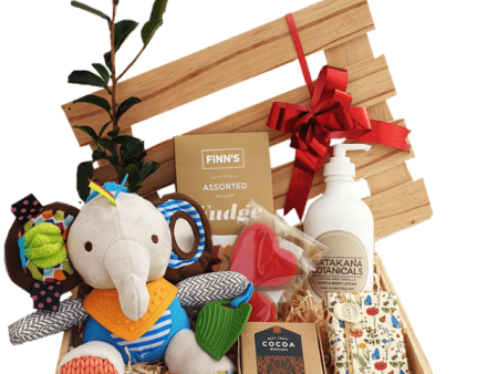 Newborn & Baby Gift Hamper For Discount