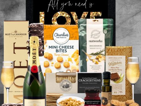 Cupids Arrow to Moët Hamper Online