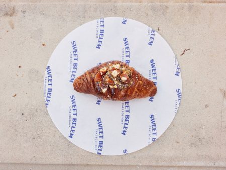 SWEET BELEM CHOCOLATE & HAZELNUT CROISSANT Sale