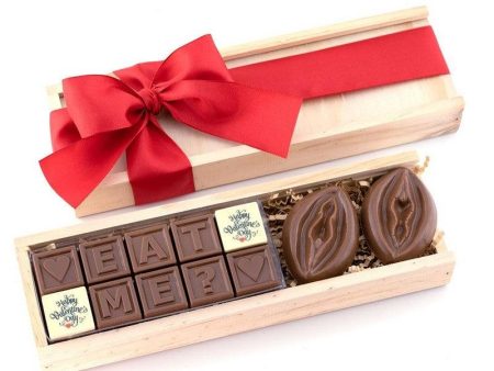 CHOCOGRAM 18+ EAT ME CHOCOLATE HAMPER For Cheap